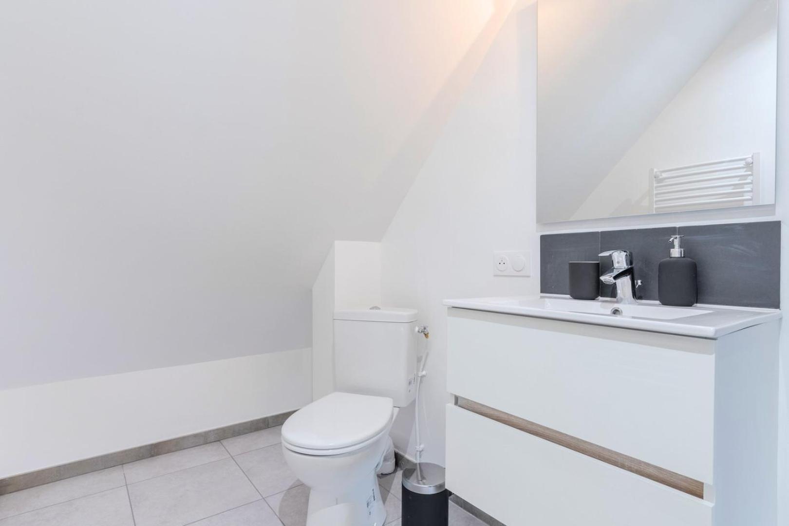 Bright 3-Bedroom 2-Bathroom Flat Lille Zewnętrze zdjęcie
